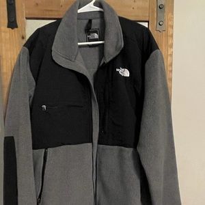 Men’s North Face Jacket